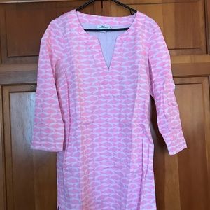 Vineyard Vines women’s pink fish tunic